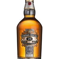 Chivas Regal 25 Year Blended Scotch Whisky 40% 0.7L gift pack, 0.7 l